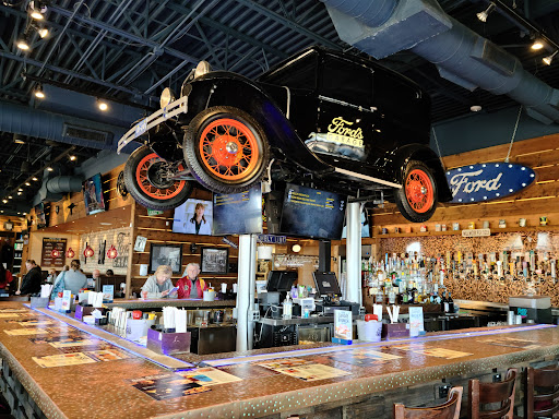 Shopping Mall «Orlando Vineland Premium Outlets», reviews and photos, 8200 Vineland Ave, Orlando, FL 32821, USA