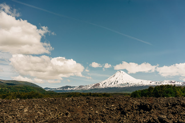 Teléfono de Llaima Camp