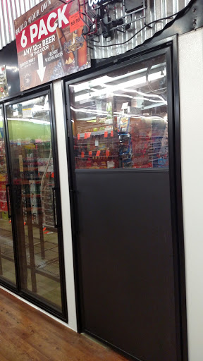 Grocery Store «Harvest Market Estacada», reviews and photos, 280 N Broadway St, Estacada, OR 97023, USA