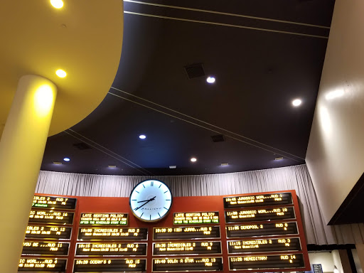 Shopping Mall «Sherman Oaks Galleria», reviews and photos, 15301 Ventura Blvd, Sherman Oaks, CA 91403, USA