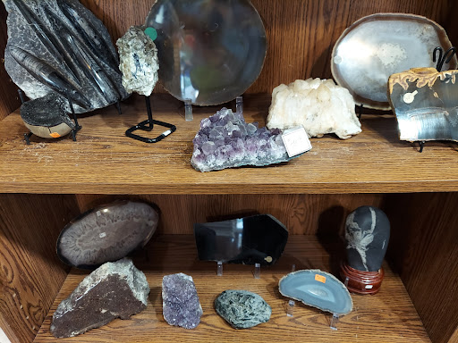 Rock Shop «Back Country Jewelry Rocks», reviews and photos, 157 Sacramento St # B, Auburn, CA 95603, USA