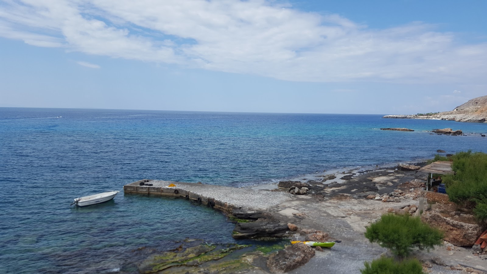 Paralia Likos'in fotoğrafı ve güzel manzarası
