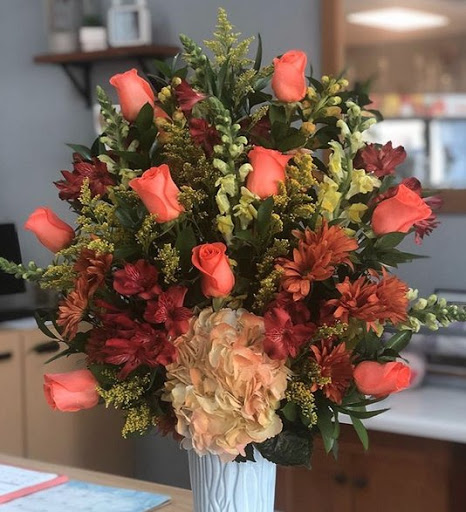 Florist «J & J Flowers and Gifts Shop», reviews and photos, 8366 Pines Blvd, Pembroke Pines, FL 33024, USA