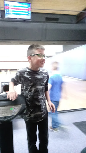 Bowling Alley «Terrell Bowling Center», reviews and photos, 2500 W Moore Ave, Terrell, TX 75160, USA