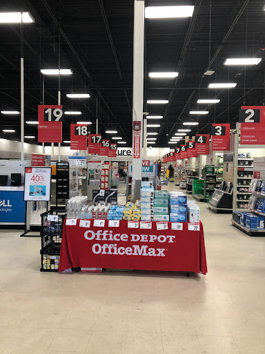 Office Supply Store «OfficeMax», reviews and photos, 721 N Alafaya Trail, Orlando, FL 32828, USA