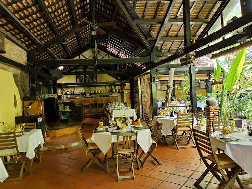 Open air restaurants Ho Chi Minh