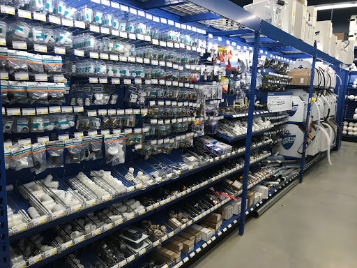 Marine Supply Store «West Marine», reviews and photos, 1930 Eastwood Rd #102, Wilmington, NC 28403, USA