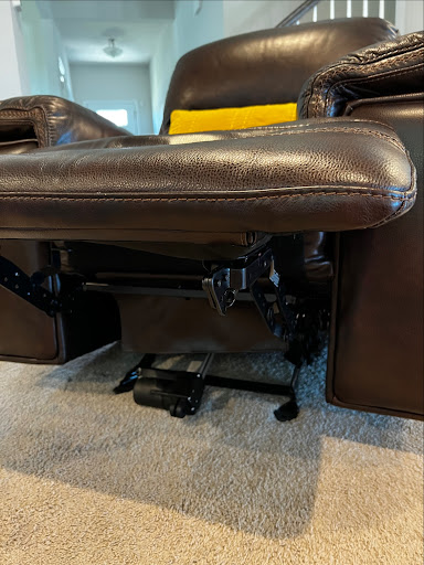 Furniture Store «Levin Furniture», reviews and photos, 292 Curry Hollow Rd, Pleasant Hills, PA 15236, USA