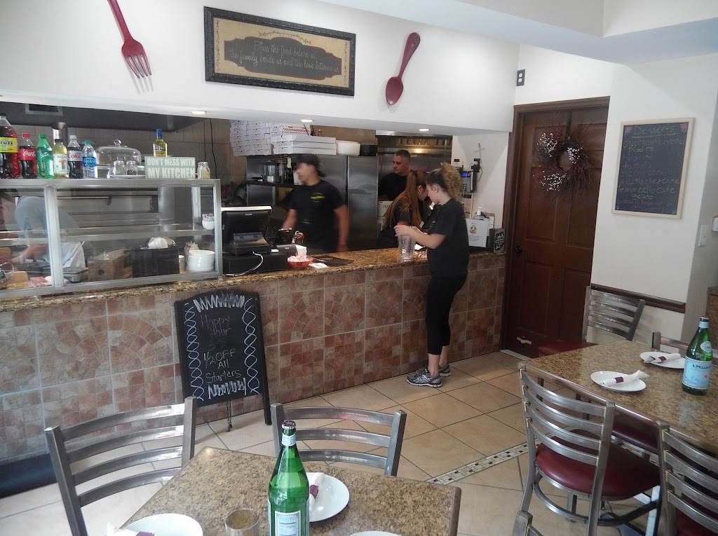 Nocella's Ristorante and Pizzeria 08033