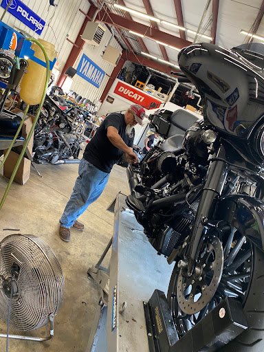 Used Motorcycle Dealer «Fornarelli Motorsports Inc.», reviews and photos, 1625 Weld Rd, Elgin, IL 60123, USA