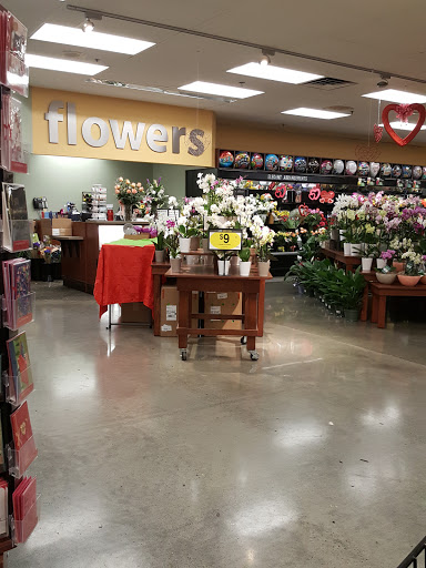 Grocery Store «Quality Food Center», reviews and photos, 22833 Bothell Everett Hwy, Bothell, WA 98021, USA