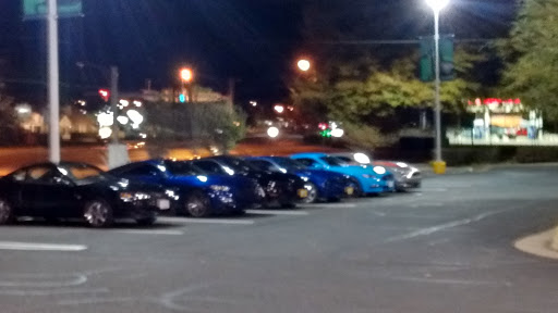 Shopping Mall «Warrenton Village Center», reviews and photos, 251 Lee Hwy, Warrenton, VA 20186, USA