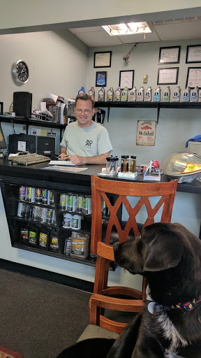 Oil Change Service «American Lube Service Center», reviews and photos, 6436 Arlington Blvd, Falls Church, VA 22042, USA