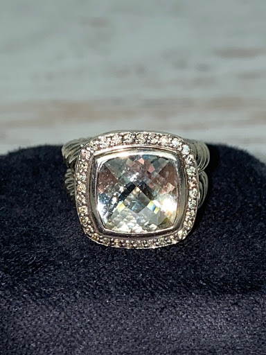 Consignment Shop «Sell Your Sole Consignment Boutique», reviews and photos, 2121 1st Ave Suite 101, Seattle, WA 98121, USA