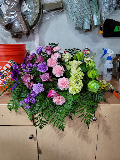 Florist «New Port Richey Florist», reviews and photos, 5308 Balsam St, New Port Richey, FL 34652, USA