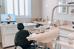 Renovara Odontologia Dentista em Caçapava image