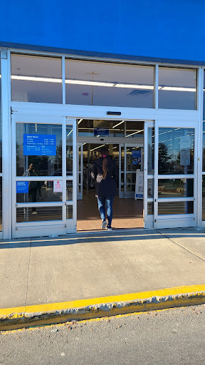 Discount Store «Walmart», reviews and photos, 70 Pleasant Valley St, Methuen, MA 01844, USA