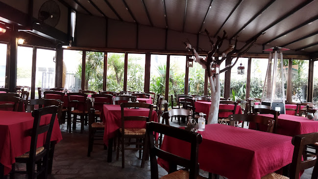 Ψησταριά-Ταβέρνα Ρεβέκης