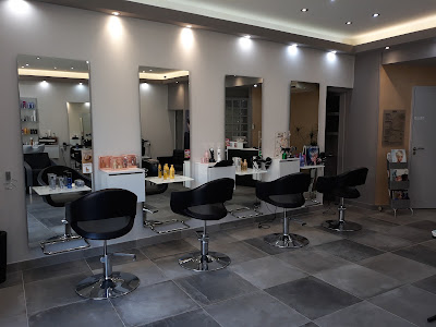 Elegance by Amandine (Coiffure Marie Josée) à Saint-Christol-lès-Alès