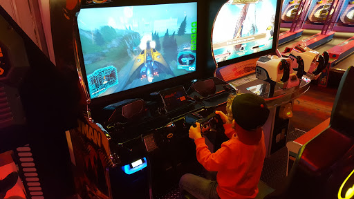 Bowling Alley «Brunswick Zone XL St. Peters», reviews and photos, 8070 Veterans Memorial Pkwy, St Peters, MO 63376, USA