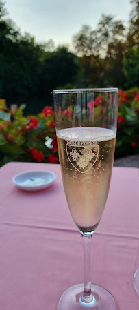 Champagne du Restaurant français L'Ecu de France à Chennevières-sur-Marne - n°3