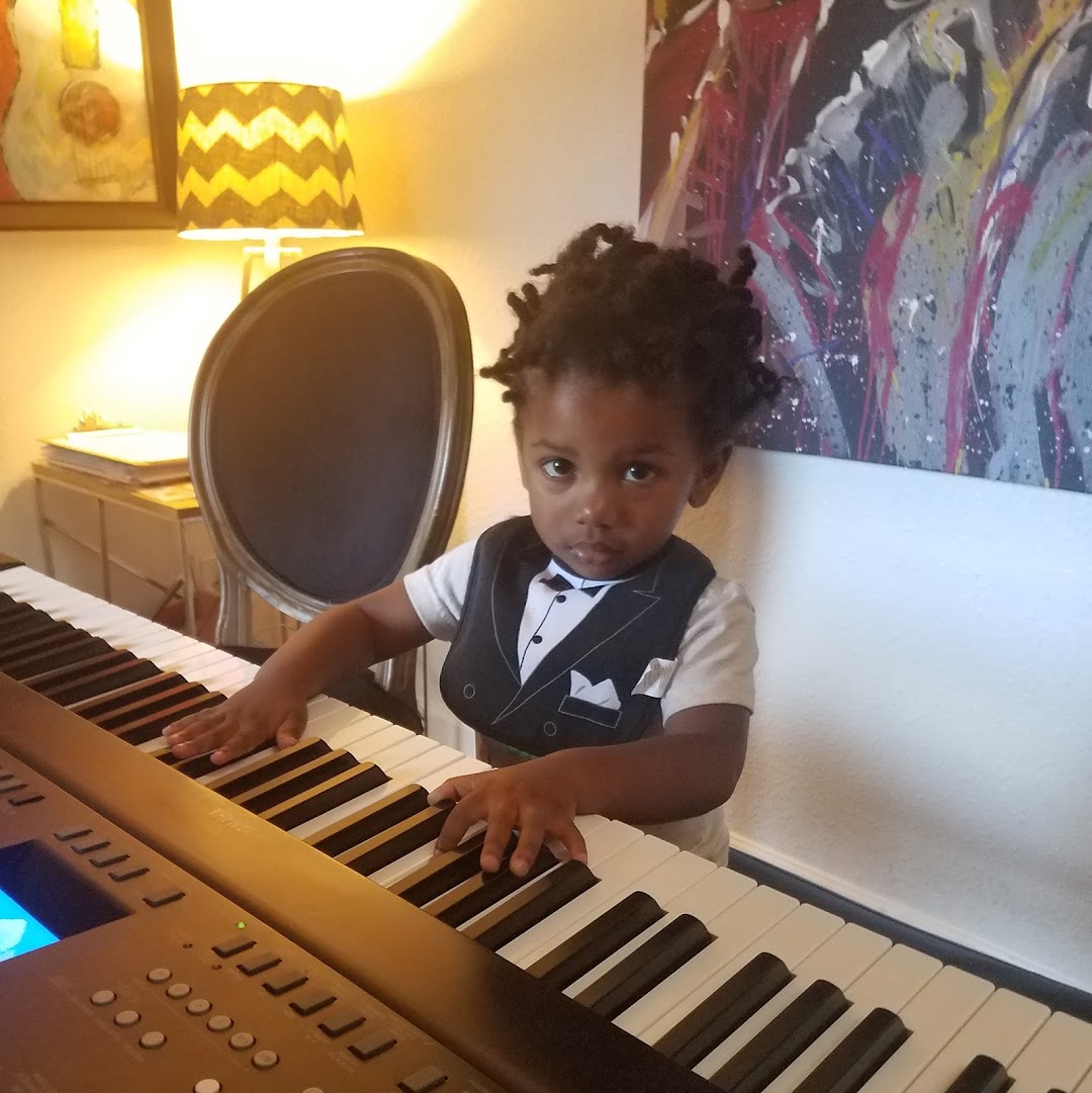 Tenayas Piano Lessons
