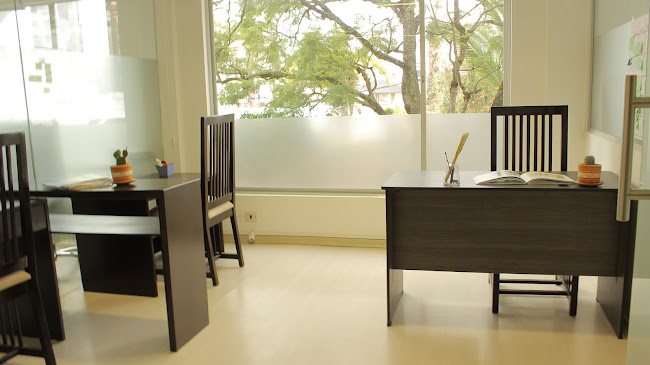 Comentarii opinii despre People LAB