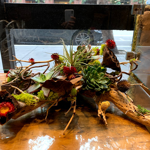 Florist «San Francisco Florist», reviews and photos, 120 Howard St # Stlv3, San Francisco, CA 94105, USA