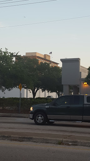 Donut Shop «Turner Donut Shop», reviews and photos, 902 9th Ave W, Bradenton, FL 34205, USA