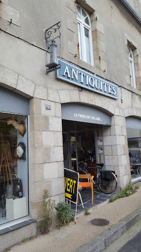 Magasin d'antiquités ANTIQUITÉS - La Brocante Du Phare Roscoff