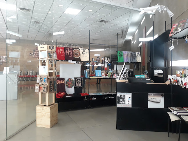 Opiniones de Memorabilia - La Tienda del Museo de la Memoria y los Derechos Humanos. en Quilicura - Museo