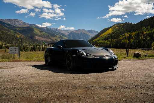 Ikonic detailing en Wheat Ridge