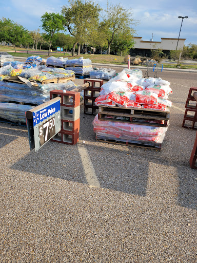 Department Store «Walmart Supercenter», reviews and photos, 2401 Highway 35 N, Rockport, TX 78382, USA