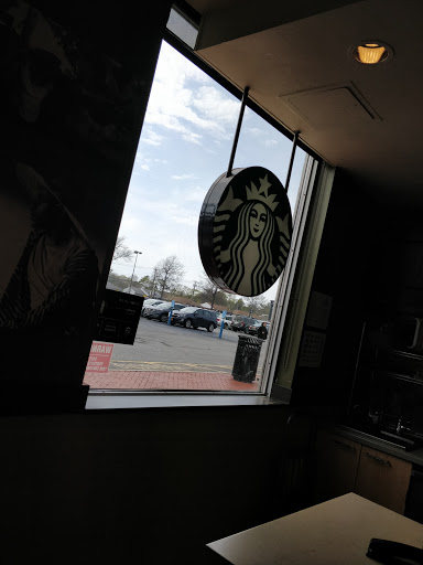 Coffee Shop «Starbucks», reviews and photos, 399 S Oyster Bay Rd, Plainview, NY 11803, USA