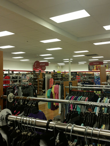 Department Store «T.J. Maxx», reviews and photos, 4794 Ridge Rd, Brooklyn, OH 44144, USA
