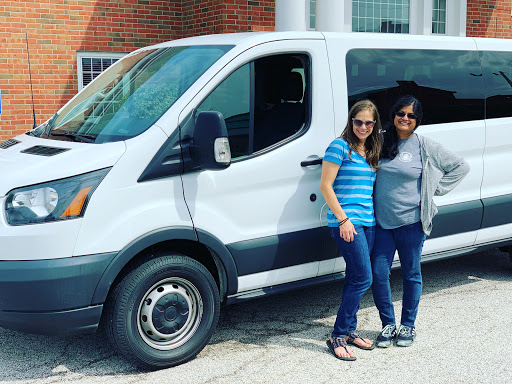 Used Car Dealer «Fidelity Auto & Truck Sales», reviews and photos, 8410 E Washington St, Chagrin Falls, OH 44023, USA