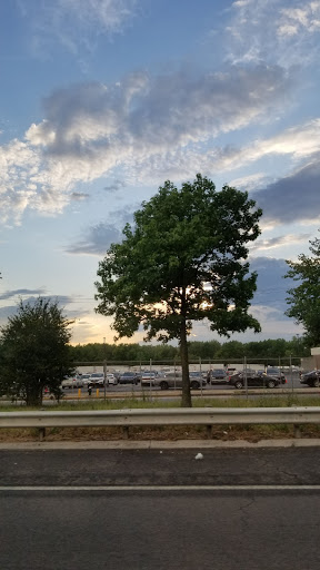 Post Office «Post Office Distribution Center», reviews and photos, 141-7 20th Ave, College Point, NY 11356, USA