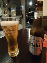 Photo n°38 de Wanya à Le Bouscat ()