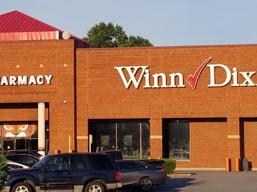 Grocery Store «Winn-Dixie», reviews and photos, 1617 S College St, Auburn, AL 36832, USA