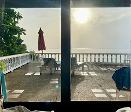 Crystal Bay Beach Resort photo
