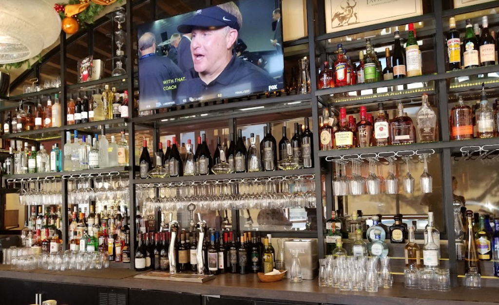 Kirks Restaurant 44688