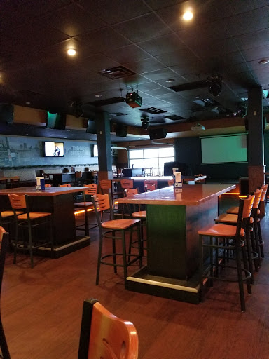 American Restaurant «Rayz Bar», reviews and photos, 36434 Groesbeck Hwy, Charter Twp of Clinton, MI 48035, USA