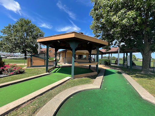 Miniature Golf Course «Cave Spring Golf Center», reviews and photos, 3650 W Clay St, St Charles, MO 63301, USA