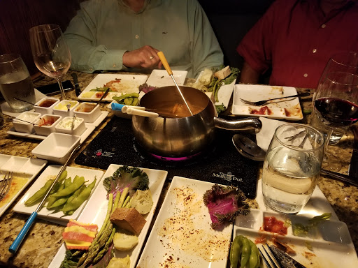 Shopping Mall «Kings Court Shopping Center», reviews and photos, 901 S Kings Dr, Charlotte, NC 28207, USA