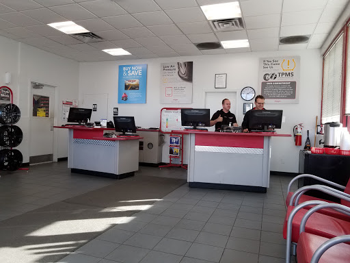 Tire Shop «Discount Tire Store - Taylorsville, UT», reviews and photos, 3665 W 5400 S, Taylorsville, UT 84129, USA