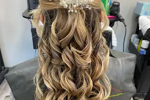 Hair Fashion Salon & Spa image