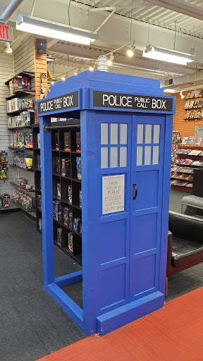 Music Store «Newbury Comics», reviews and photos, 859 Boston Providence Hwy, Norwood, MA 02062, USA