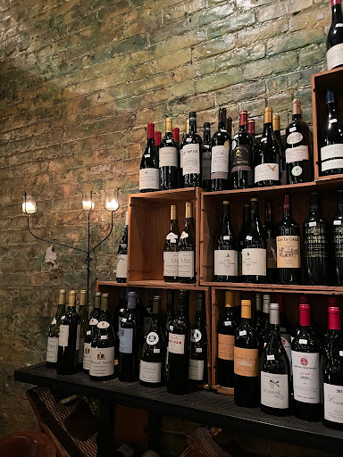 Wine Store «La Buvette Wine & Grocery», reviews and photos, 511 S 11th St, Omaha, NE 68102, USA