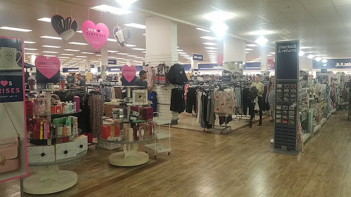 Department Store «Marshalls & HomeGoods», reviews and photos, 200 Petersville Rd, New Rochelle, NY 10801, USA