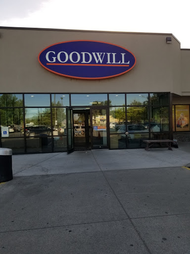 Richland Goodwill, 201 Wellsian Way, Richland, WA 99352, Thrift Store
